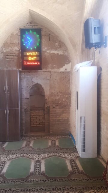 تخریب آرام مسجد هزارساله تخریب آرام مسجد هزارساله