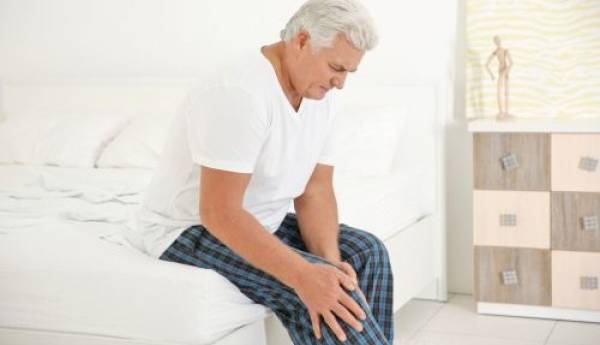 پادرد شبانه علامت کلسترول بالای خون است