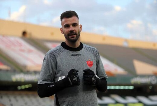 &nbsp;گلر پرسپولیس ایران را ترک کرد