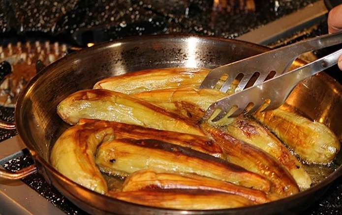 ترفندهای سرخ کردن بادمجان با روغن کم سرخ کردن بادمجان