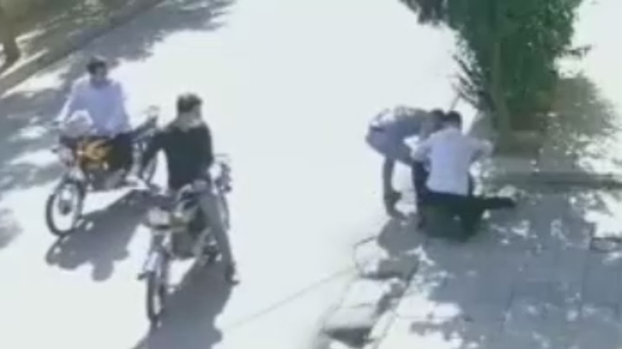 دستگیری سارقانی که اول چاقو میزدند و بعد سرقت میکردند دستگیری زورگیران