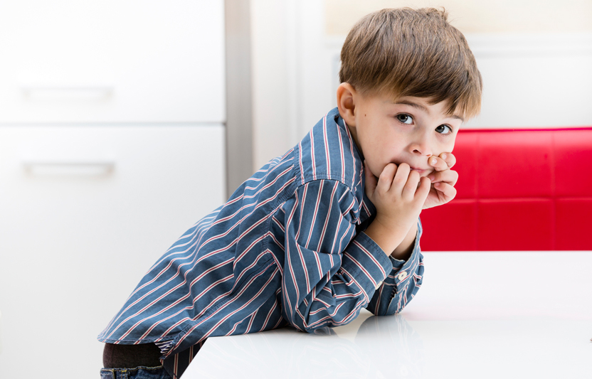 چگونه در برابر دروغگویی کودک خود رفتار کنیم چگونه در برابر دروغگویی کودک خود رفتار کنیم