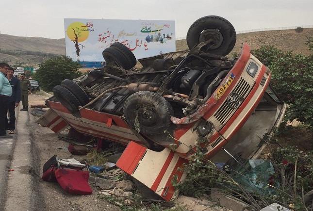 دانشآموزان، قربانی خودروهای فرسوده! دانشآموزان، قربانی خودروهای فرسوده!