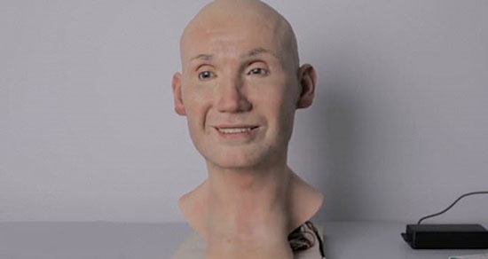 شباهت سر رباتیک به انسان شباهت سر رباتیک به انسان