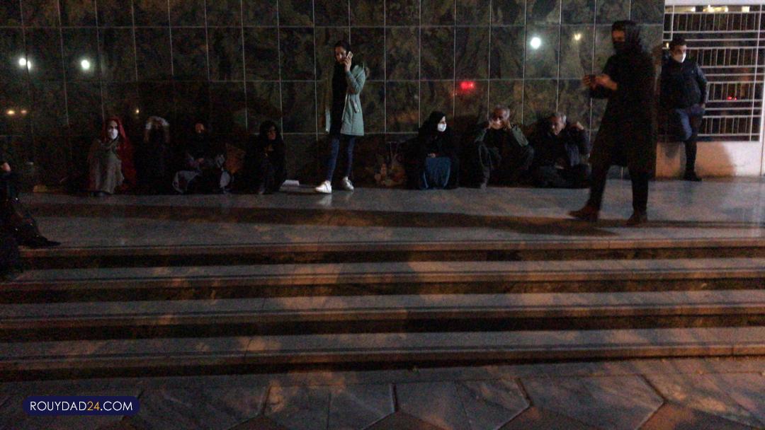 اسارت ۹ کُرد ایرانی در دست ارتش آزاد سوریه/ خانوادههای اسرا مقابل سفارت ترکیه تحصن کردند! اسارت ۹ کُرد ایرانی در دست ارتش آزاد سوریه/ خانوادههای اسرا مقابل سفارت ترکیه تحصن کردند!