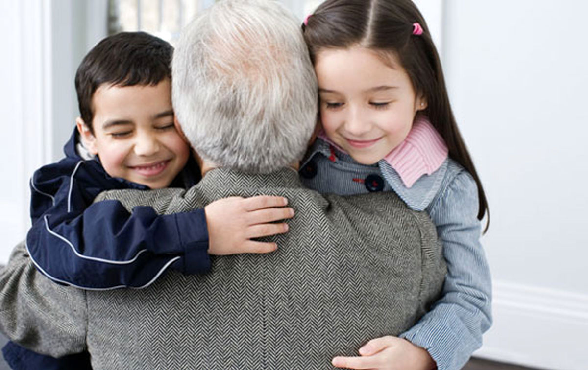 کودکان و سالمندان آسیب پذیرترین افراد در اعضای خانواده متوفی کودکان و سالمندان آسیب پذیرترین افراد در اعضای خانواده متوفی