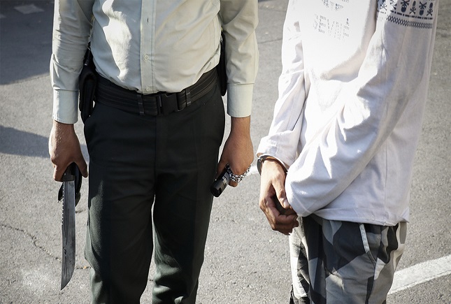 دستگیری زورگیرانی که مالباختگان را زخمی میکردند زورگیری