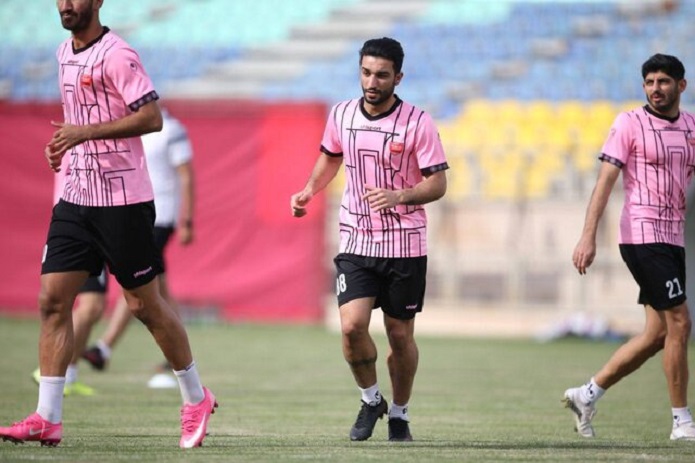 نعمتی: باید هر چه سریعتر VAR را به ورزشگاهها برسانند فوتبال