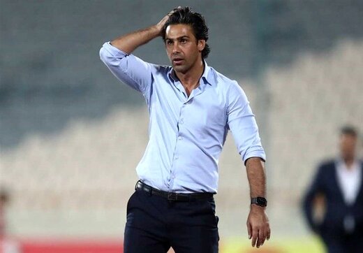 فرهاد مجیدی سرمربی استقلال تهران فرهاد مجیدی سرمربی استقلال تهران