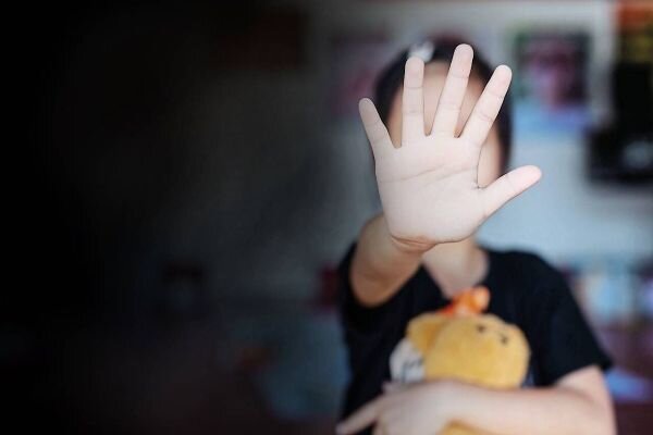 مرگ پسر ۲ساله حادثه یا کودکآزاری؟ کودک آزاری