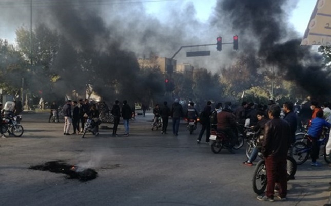 اظهارات ذوالنوری درباره اعتراضات اصفهان اظهارات ذوالنوری درباره اعتراضات اصفهان