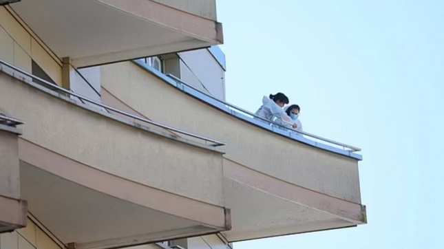 خودکشی خانواده فرانسوی در سوئیس خودکشی خانواده فرانسوی در سوئیس