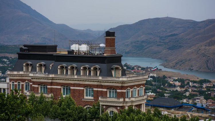 برخورد با زمین خواری در شمال تهران/ افزایش سگ های ولگرد در سرخه حصار زمین خواری