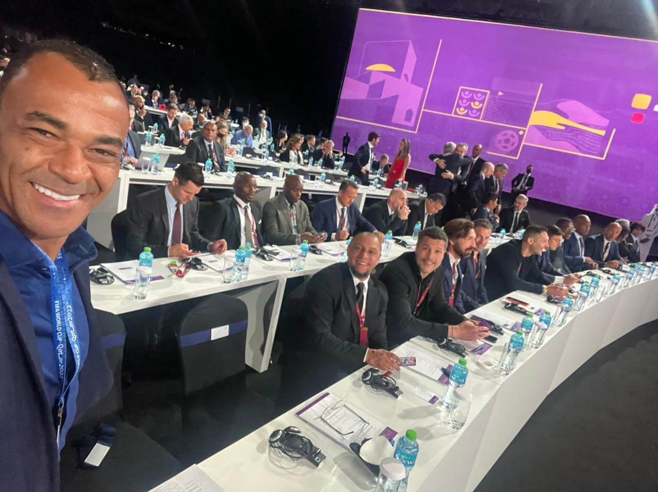 دایی و اسطورهها فوتبال در یک قاب دایی و اسطورهها فوتبال در یک قاب