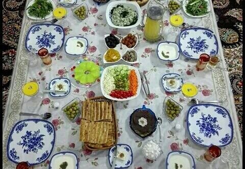 توصیههای مهم غذایی برای روزه داران توصیههای مهم غذایی برای روزه داران