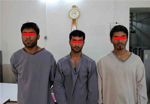 زورگیری افغان ها از مردم در شمال تهران افغان های زورگیر