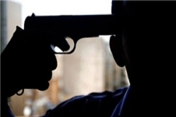 خودکشی مرد مسلح در محاصره پلیس خودکشی مرد مسلح