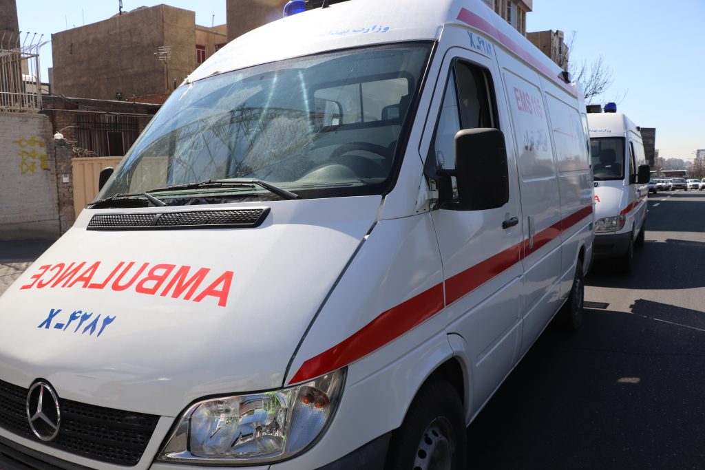 تلاش ۱۲ دقیقهای برای نجات مادر از مرگ/ دختر ۹ ساله ناجی مادرش شد اورژانس