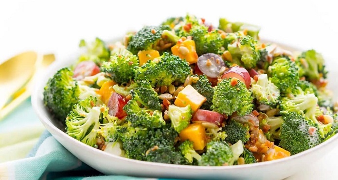 طرز تهیه سالاد کلم بروکلی سالاد کلم بروکلی