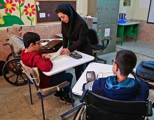 افزایش حقوق معلمان افزایش حقوق معلمان