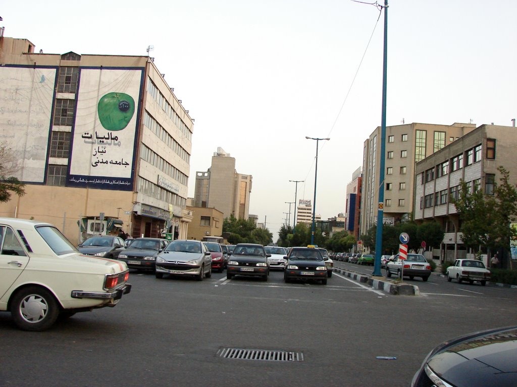 یکی از گرههای ترافیکی پایتخت در چهارراه جهان کودک یکی از گرههای ترافیکی پایتخت در چهارراه جهان کودک