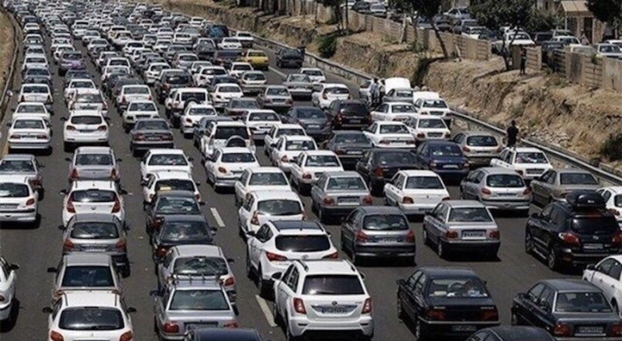 ترافیک سنگین جاده ای ترافیک سنگین جاده ای