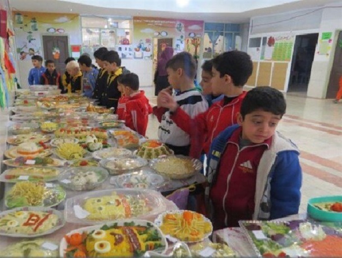 محتویات بستههای تغذیه رایگان دانشآموزان بستههای تغذیه دانشآموزان