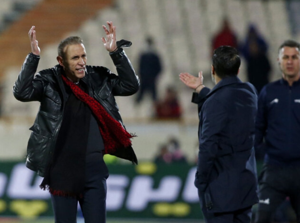 درخواست برای اخراج یحیی گلمحمدی از پرسپولیس درخواست برای اخراج یحیی گلمحمدی از پرسپولیس