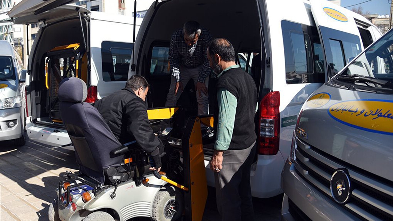 ورود ۲۰ ون ویژه معلولان و جانبازان به ناوگان اتوبوسرانی