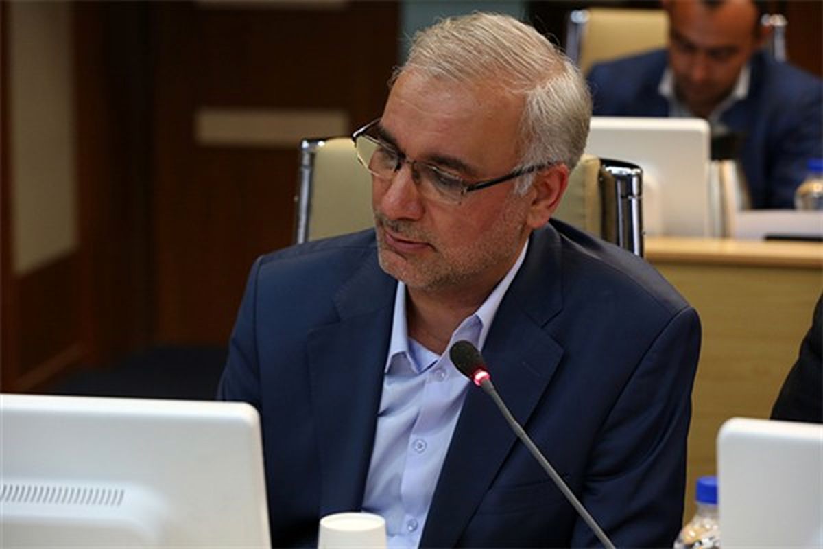 احمدی نژاد کمکی به شهرداری قالیباف نمیکرد احمدی نژاد کمکی به شهرداری قالیباف نمیکرد