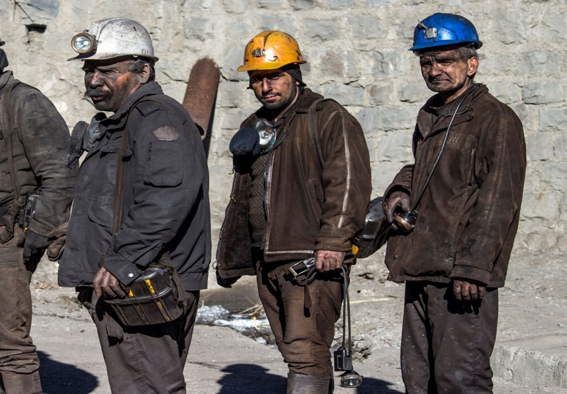 فشار کارفرماها برای کاهش حقوق کارگران جواب میدهد؟ فشار کارفرماها برای کاهش حقوق کارگران جواب میدهد؟