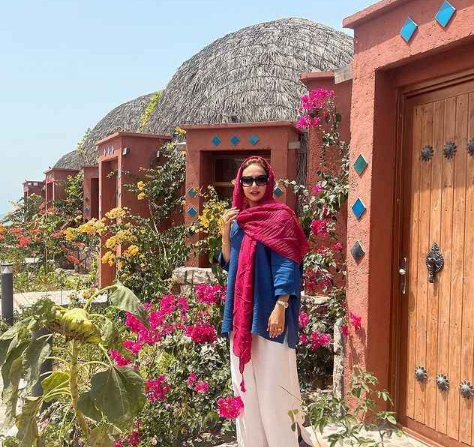 خوشگذرانی شبنم قلی خانی در جزیره هرمز + عکس خوشگذرانی شبنم قلی خانی در جزیره هرمز + عکس