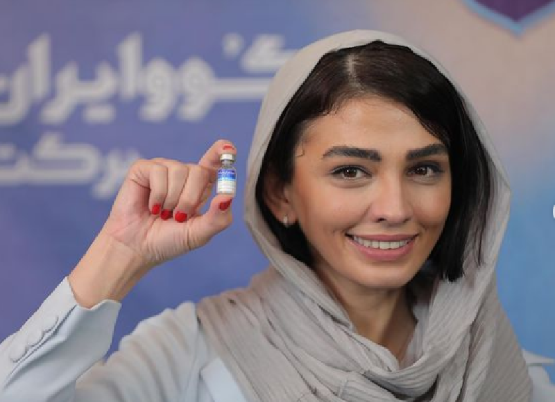 استایل خاص سیما خضرآبادی با شال سبز / عکس استایل خاص سیما خضرآبادی با شال سبز / عکس
