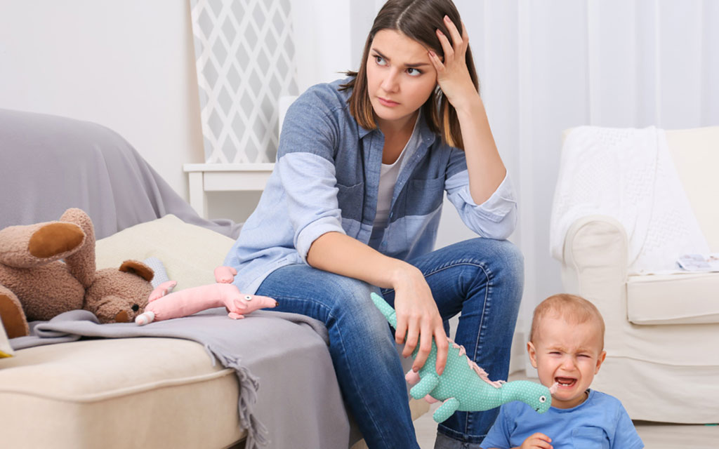 مقابله با استرسهای مادرانه بعد از وقوع حادثه برای کودک مقابله با استرسهای مادرانه بعد از وقوع حادثه برای کودک