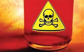 اسید خوری دختر دانشجو 