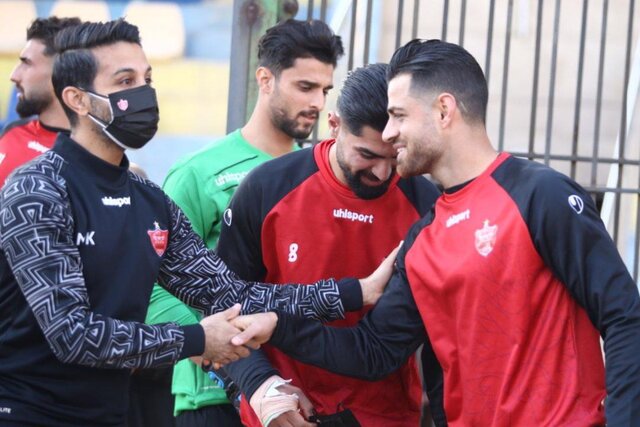 آیا مرتضی پورعلی‌گنجی با پرسپولیس قرارداد بسته است؟