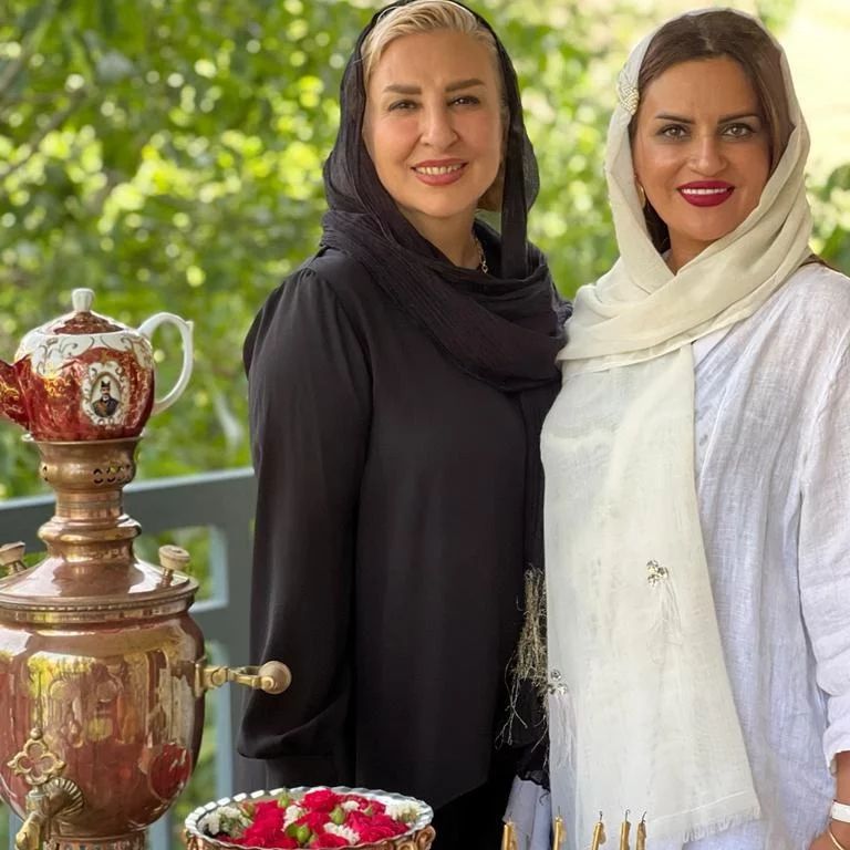 چهره میکاپ شده مرجانه گلچین با موهای بلوند + عکس چهره میکاپ شده مرجانه گلچین با موهای بلوند + عکس