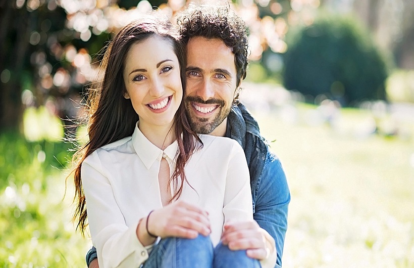 سبک زندگی/// نشانه زوجهای شاد چیست؟ سبک زندگی/// نشانه زوجهای شاد چیست؟