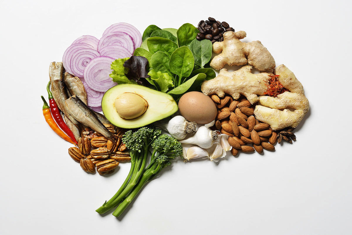 خوراکیهای مفید و مضر در جلوگیری از ابتلا به آلزایمر خوراکیهای مفید و مضر در جلوگیری از ابتلا به آلزایمر