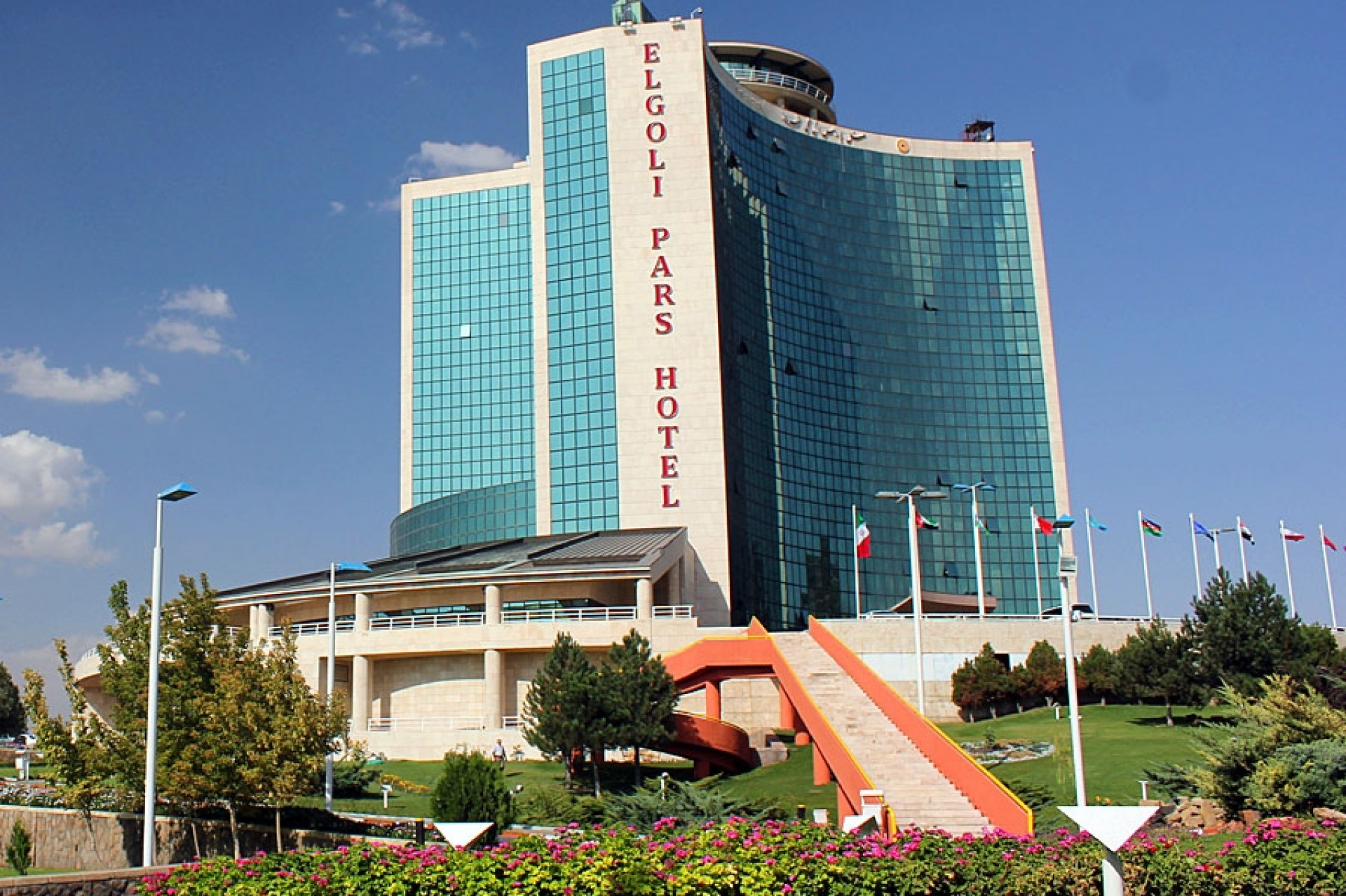 معرفی بهترین هتلهای شهر تبریز معرفی بهترین هتلهای شهر تبریز