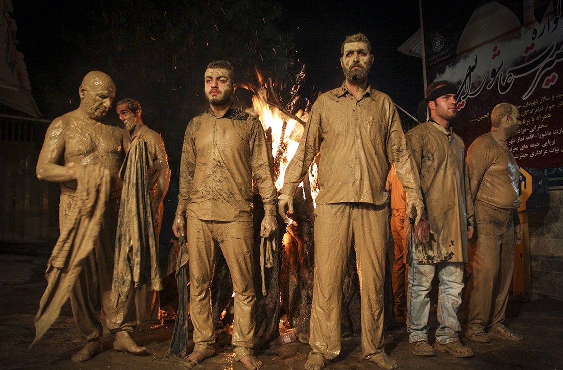 آیین گل مالی ماه محرم لرستان