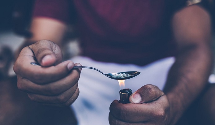 انواع مواد مخدر موجود در ایران و عوارض خطرناک آن