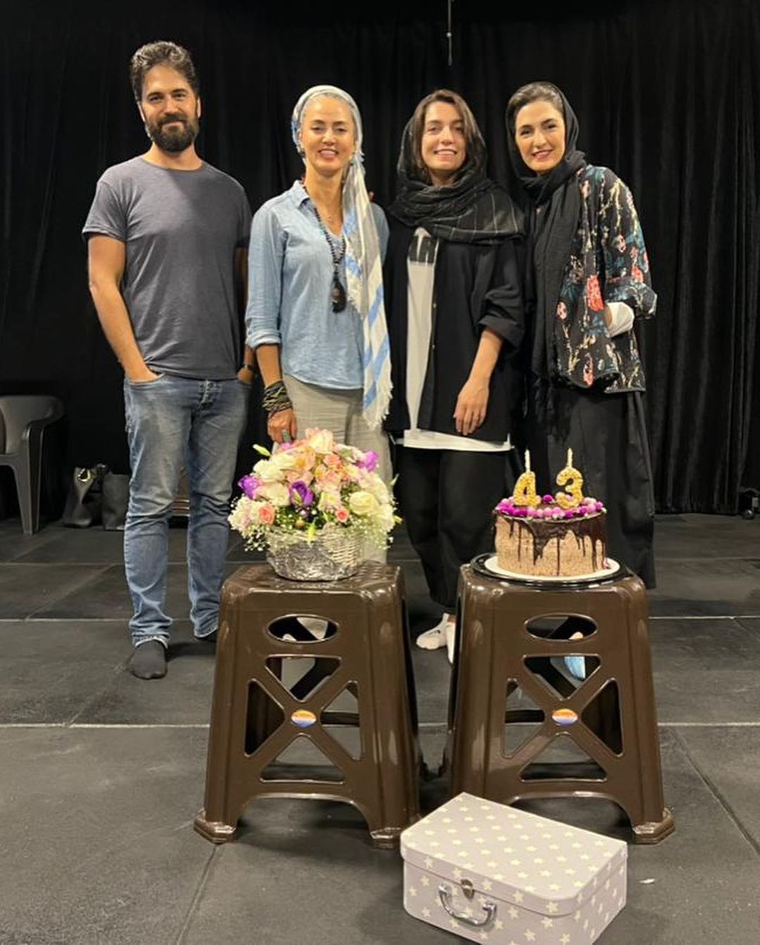 استایل جالب الیکا عبدالرزاقی در تولد ۴۳ سالگی اش + عکس استایل جالب الیکا عبدالرزاقی در تولد ۴۳ سالگی اش + عکس