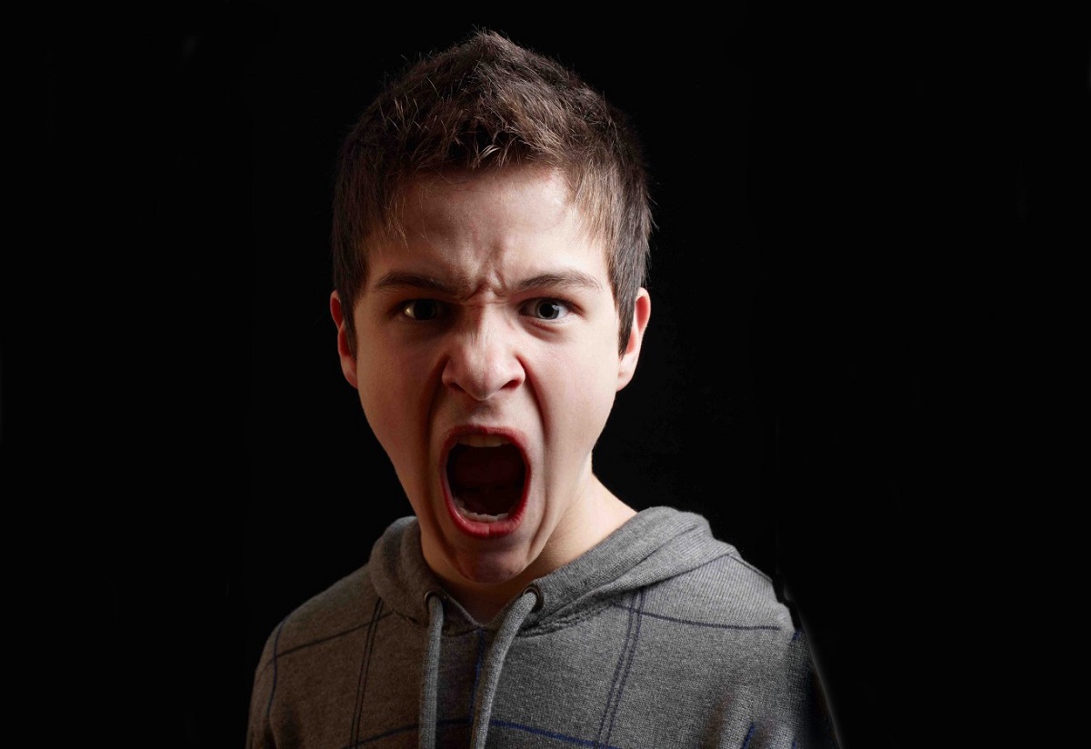 راهکارهای برخورد با نوجوانان پرخاشگر