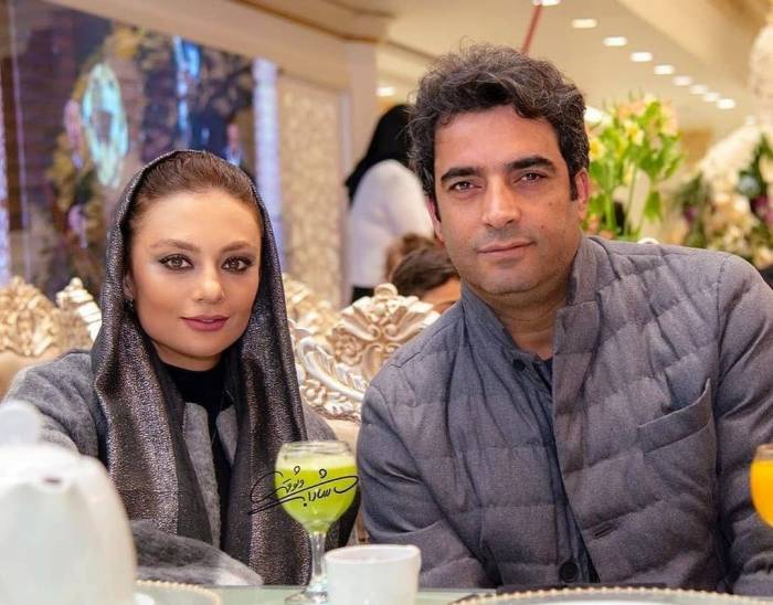 شادی منوچهر هادی کنار خانواده در شب تولدش + فیلم شادی منوچهر هادی کنار خانواده در شب تولدش + فیلم