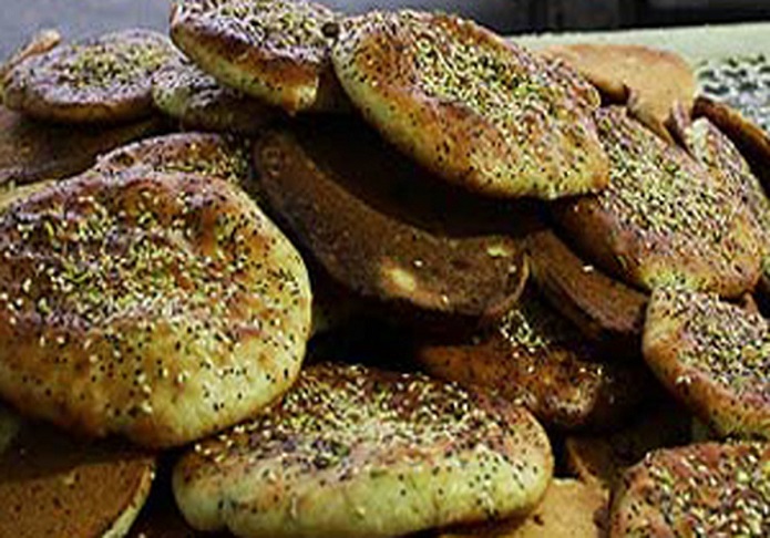 طرز تهیه نان کاکولی طرز تهیه نان کاکولی