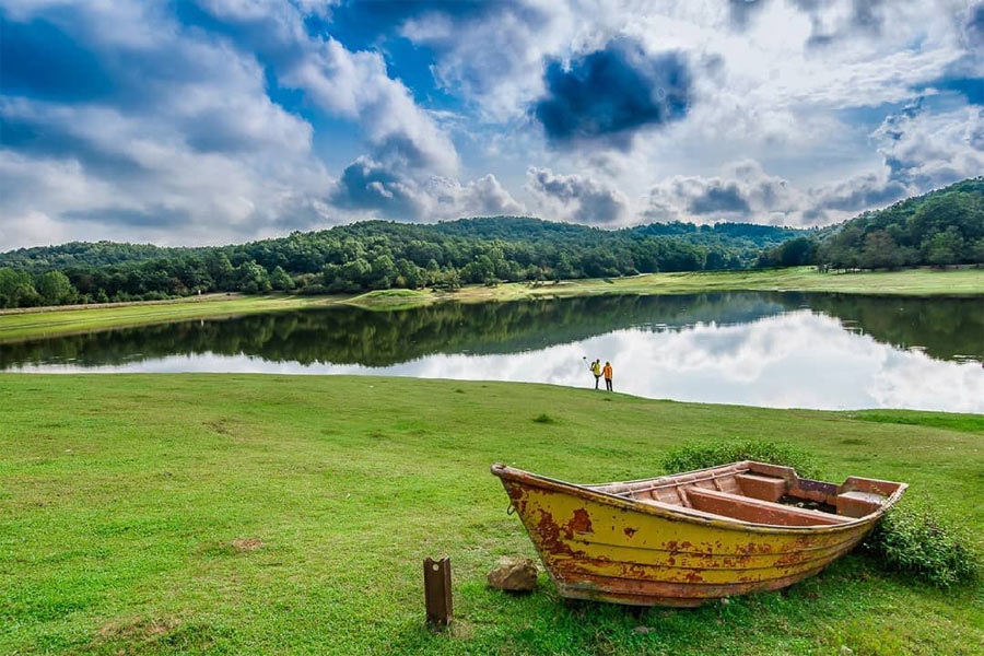 معرفی دریاچه سقالکسار معرفی دریاچه سقالکسار