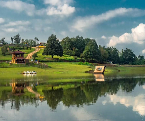 جاذبههای گردشگری دریاچه سقالکسار استان گیلان جاذبههای گردشگری دریاچه سقالکسار استان گیلان