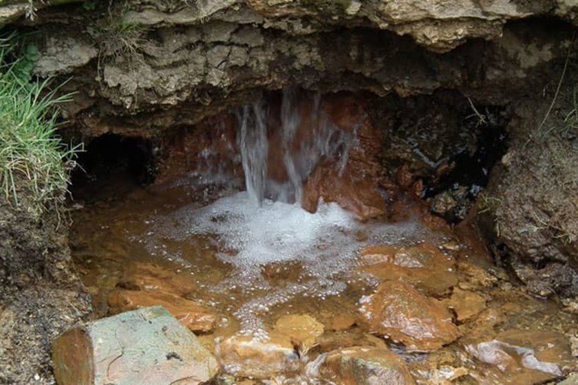 معرفی روستای لالان، بازدید از تونل برفی در تابستان