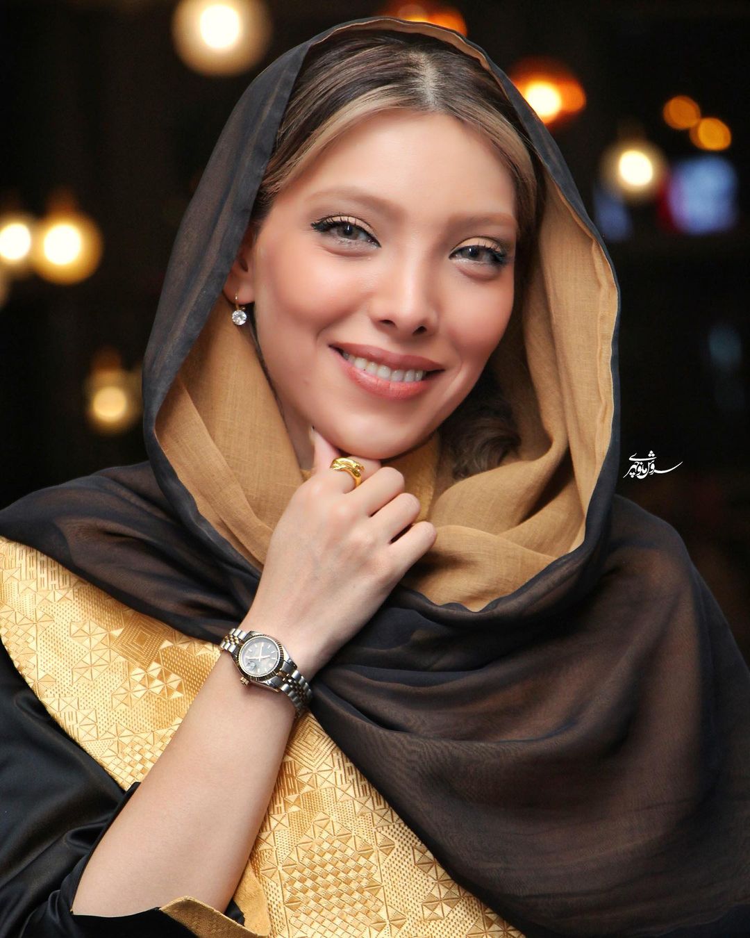 چهره زیبای صدف اسپهبدی در اکران فیلم علف زار + عکس چهره زیبای صدف اسپهبدی در اکران فیلم علف زار + عکس